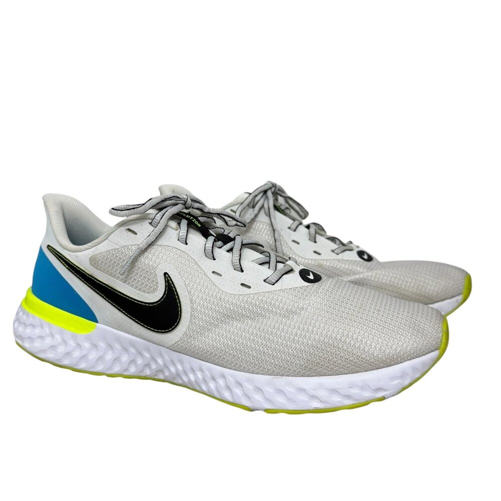 Nike Mens Revolution 5 EXT CZ8591-102 White Black Running Shoes Sneakers Size 13
